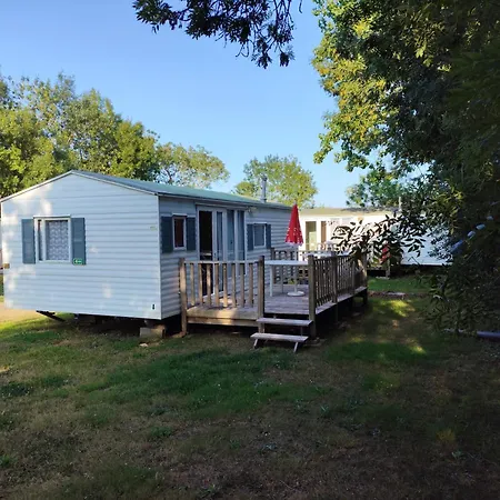 Campsite Au Vent Des Marais Longeville-sur-Mer