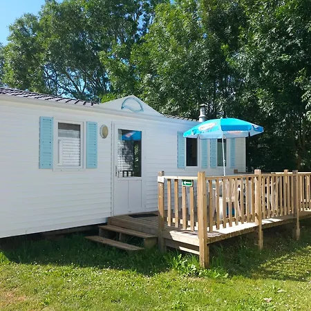 Au Vent Des Marais 2*